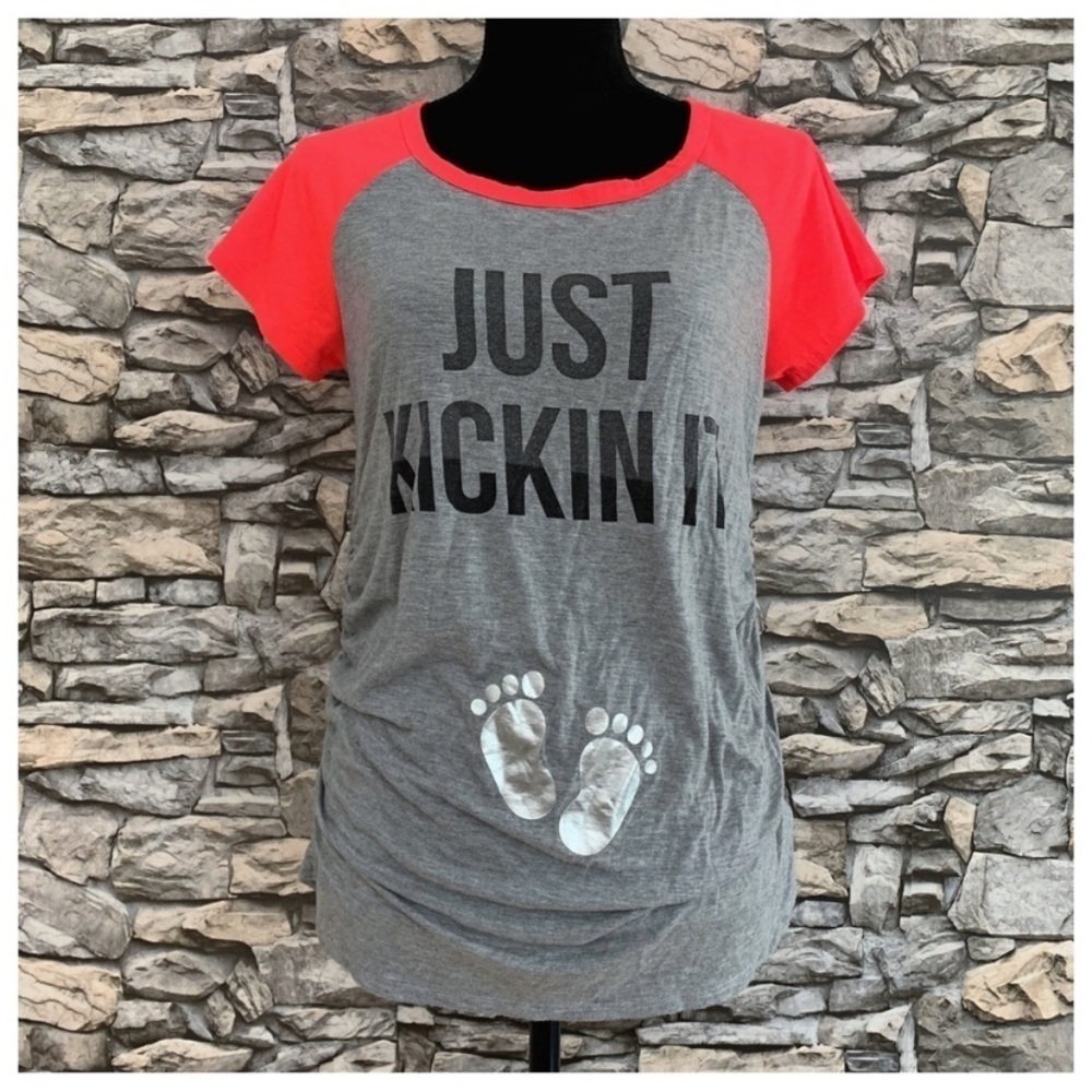 #73 Gemstone Maternity Just Kickin It Neon Metallic Feet Top Blouse Tee Shirt